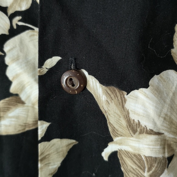 Authentic Ky's Made in Hawaii Mens Button Short Sleeve Taupe Flower on Black 3XL - Picture 4 of 5